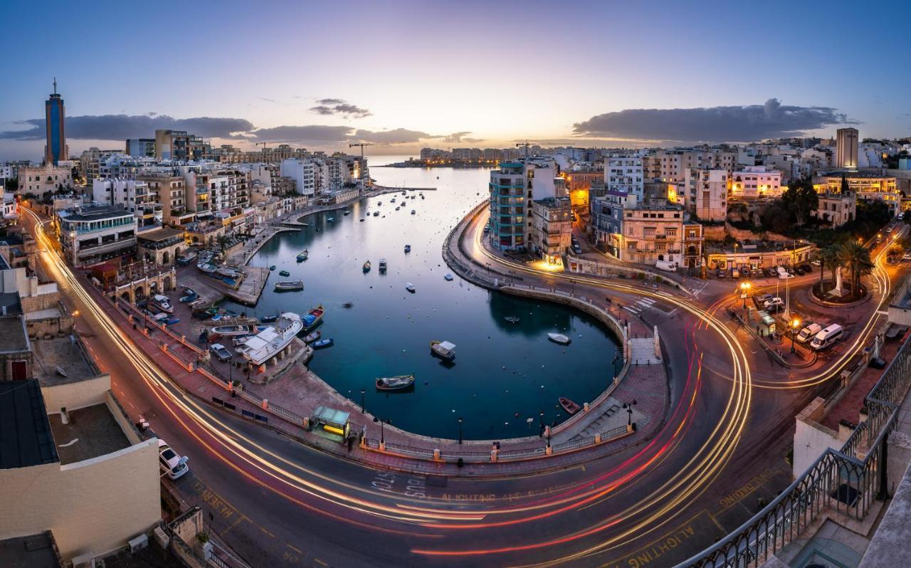 Art Deco Luxury Apartment, Location Sliema